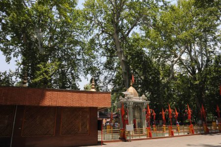 Téléchargez les photos : Temple Mata kheer bhawani, Srinagar, jammu Cachemire, Inde, Asie - en image libre de droit