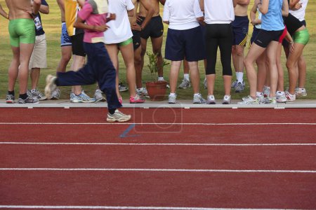 Foto de Atletas que usan zapatos deportivos durante los juegos juveniles del ELA, maharashtra, India, Asia - Imagen libre de derechos