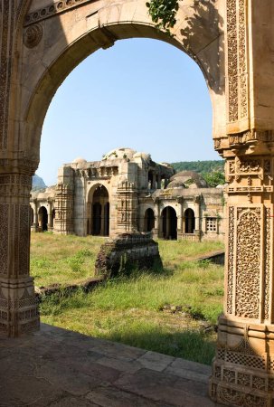 Téléchargez les photos : Patrimoine mondial de l'UNESCO Champaner Pavagadh ; Nagina Masjid aussi connu sous le nom de Moti Masjid ; Champaner ; Panchmahals district ; Gujarat ; Inde ; Asie - en image libre de droit