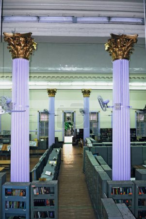 Téléchargez les photos : Intérieur de la mairie bibliothèque asiatique Bombay Mumbai, Maharashtra, Inde - en image libre de droit