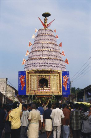 Téléchargez les photos : Rathotsavam Chariot Festival à Kalpathy, Kerala, Inde - en image libre de droit