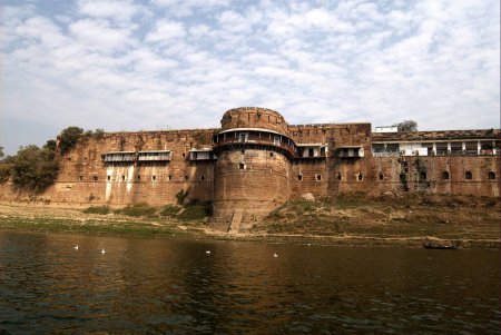 Außenmauer von Lal Quila oder Red Fort am Ufer des Ganges bei Allahabad; Uttar Pradesh; Indien