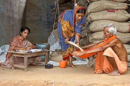 Téléchargez les photos : Une initiative lancée par l'ONG Chinmaya Organization of Rural Development CORD, Deuladiha, Orissa, Inde - en image libre de droit