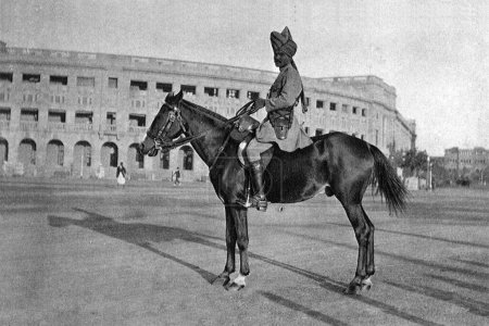Foto de Antigua foto vintage de Police Sawar Mumbai Maharashtra India - Imagen libre de derechos