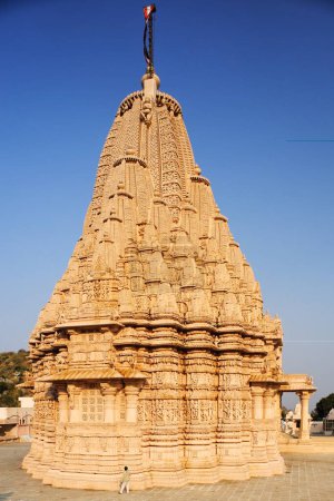 Téléchargez les photos : Temple Ajitnath jain, Taranga, Gujarat, Inde - en image libre de droit