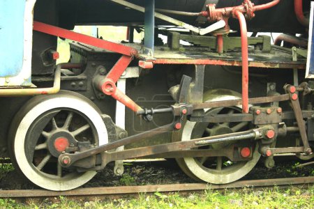 Foto de Parte del tren de juguete en la actualidad no en uso mantenido a un lado en la estación de Ghum; Darjeeling; Bengala Occidental; India - Imagen libre de derechos