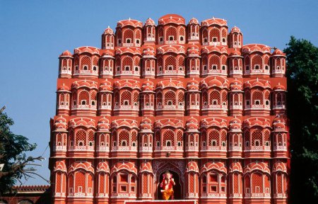 Téléchargez les photos : Hawa Mahal Palace of wind model, Jaipur, Rajasthan, Inde - en image libre de droit