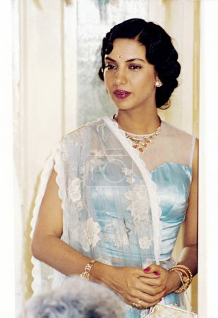 Foto de A Portrait of south asian indian bollywood actress Shabana Azmi dressey in Parsi Style Saree - Imagen libre de derechos