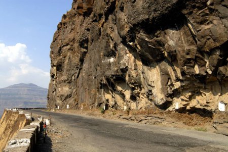 Zigzag Ghat road constructed by cutting very hard black rock of Sahyadri mountain at Malshej Ghat ; District Thane ; Maharashtra ; India