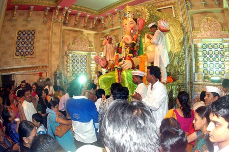Téléchargez les photos : Lalbaugcha Raja, Festival de Ganesha, Lalbaug Mumbai, Maharashtra, Inde, Asie - en image libre de droit