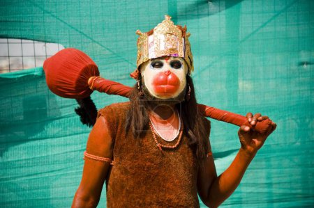 Téléchargez les photos : Homme déguisé en hanuman, ujjain, madhya pradesh, Inde, Asie - en image libre de droit