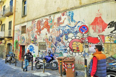 Foto de Mural graffiti, Nápoles, Campania, Italia, Europa - Imagen libre de derechos