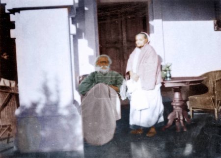 Téléchargez les photos : Kasturba Gandhi et Rabindranath Tagore, Inde, Asie, 18 février 1940 - en image libre de droit