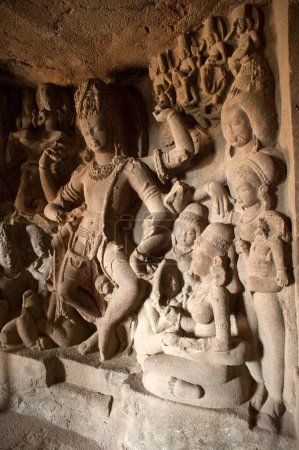 Foto de Shiva tandav nritya en la cueva ellora conocida como ramesvara, Aurangabad, Maharashtra, India - Imagen libre de derechos