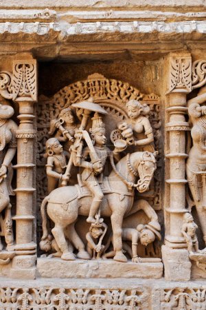 Téléchargez les photos : Kalki-Dashavtar ; Rani ki vav ; step well ; stone carving ; Patan ; Gujarat ; India - en image libre de droit
