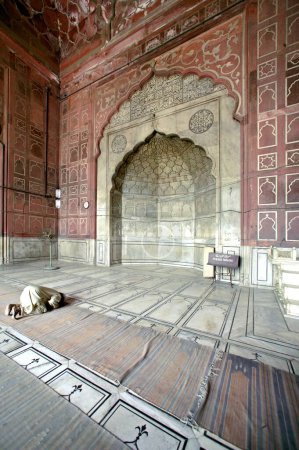 Téléchargez les photos : Prière musulmane Namaz à Jama Masjid, Old Delhi, Inde - en image libre de droit