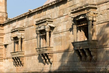 Champaner Pavagadh wurde im 15. Jahrhundert vom Herrscher Mahmud Begda erbaut; Jami Masjid Komplex; Archäologischer Park; Champaner; Gujarat; Indien; Asien
