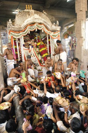 Foto de Brahmotsava festival en Kapaleswarar templo, Mylapore, Madras Chennai, Tamil Nadu, India - Imagen libre de derechos