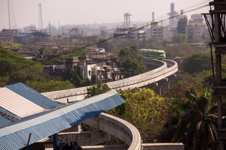 Téléchargez les photos : Monorail, Chembur, Mumbai, Maharashtra, Inde, Asie - en image libre de droit
