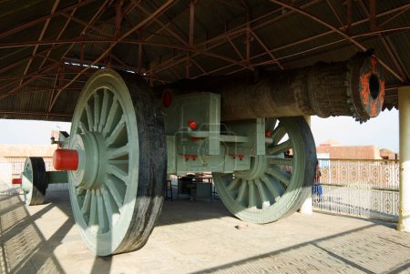 Kanonen auf die Festung Jaigarh; Jaipur; Rajasthan; Indien
