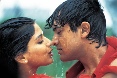 Foto de El actor indio de Bollywood Aamir Khan y la actriz Sonali Bendre India Asia - Imagen libre de derechos