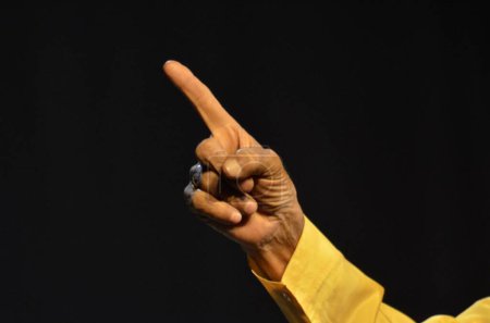 Téléchargez les photos : Main d'artiste masculin avec index Jodhpur Rajasthan Inde Asie - en image libre de droit