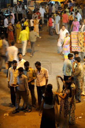 Téléchargez les photos : Scène de rue à Kamathipura, Bombay Mumbai, Maharashtra, Inde - en image libre de droit