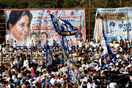 Téléchargez les photos : Les partisans du parti Bahujan Samaj Rassemblement de campagne électorale parlementaire du BSP. Bombay Mumbai. Maharashtra. Inde - en image libre de droit