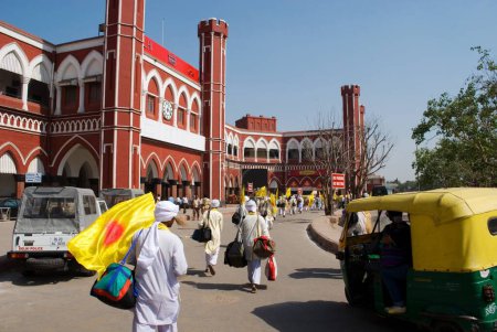 Téléchargez les photos : Vue de la gare de Delhi, Inde - en image libre de droit