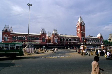 Téléchargez les photos : Chennai gare centrale ; tamil nadu ; Inde - en image libre de droit