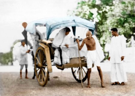 Photo for Mahatma Gandhi arriving Wardha from Sevagram by tonga, Maharashtra, India, Asia, 1936 - Royalty Free Image