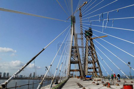 Téléchargez les photos : Construction du pont connu rajiv gandhi, Bombay Mumbai, Maharashtra, Inde - en image libre de droit