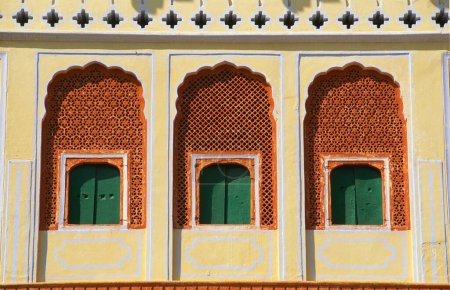 Ventana pequeña para ver para las mujeres Chandra Mahal, Palacio de la ciudad, Jaipur, Rajasthan, India