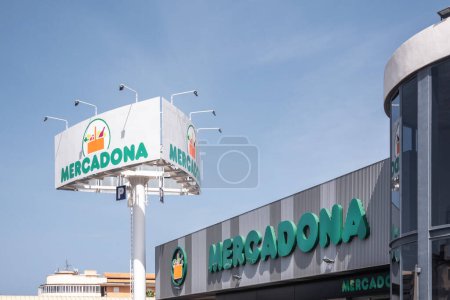 Photo for Albir, Spain - May 27, 2023: Mercadona store with supermarket logo. Mercadona is popular supermarket chain in Spain and Portugal. - Royalty Free Image