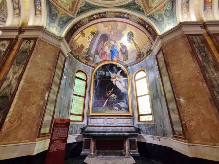 Photo for Pompeii, Campania, Italy - October 14, 2021: Side chapels of the 19th century Sanctuary of the Blessed Virgin of the Rosary of Pompeii - Royalty Free Image