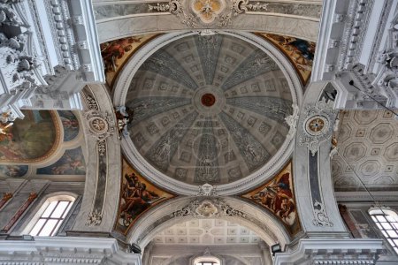 Photo for Pizzo Calabro, Calabria, Italy  June 10, 2021: Interior of the master church built in the 16th century in Baroque style and dedicated to San Giorgio Martire and the Virgin Mary - Royalty Free Image