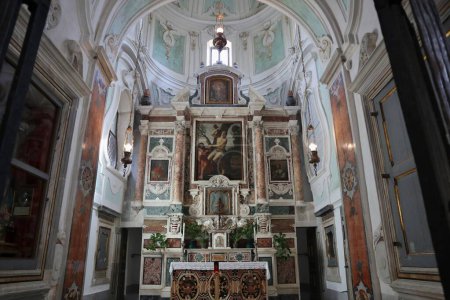 Téléchargez les photos : Ravello Campanie, Italie 22 septembre 2021 : Intérieur de la chapelle de San Pantaleone dans la cathédrale Santa Maria Assunta - en image libre de droit