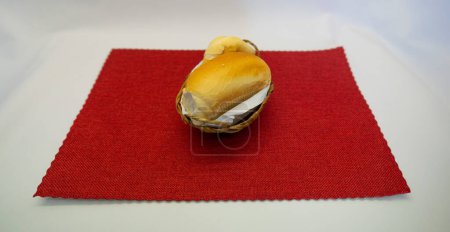 Foto de Pan tradicional francés pequeño, muy común para el desayuno y las comidas entre los brasileños - Imagen libre de derechos