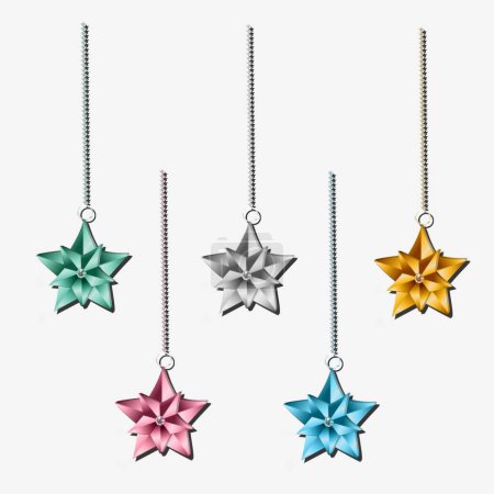 Multicolor Stars mit Kette: Multicolor Stars dekoriert mit Glasstein und passender Sternenkette für jedes Ihrer Projekte. Weißer Hintergrund.