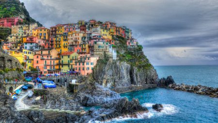 Foto de Manarola, Cinque Terre, en el mar Mediterráneo italiano - Imagen libre de derechos