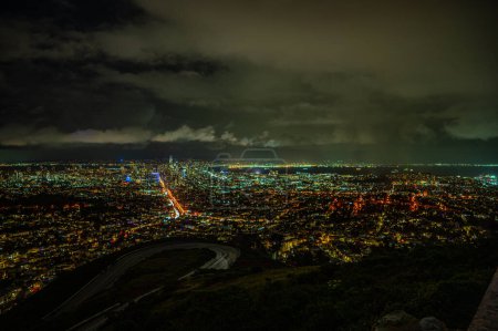 Noche lluviosa en San Francisco (Vista desde Twin Peaks)