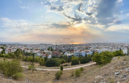 Vista panorámica de Glyfada, Riviera de Atenas en Grecia