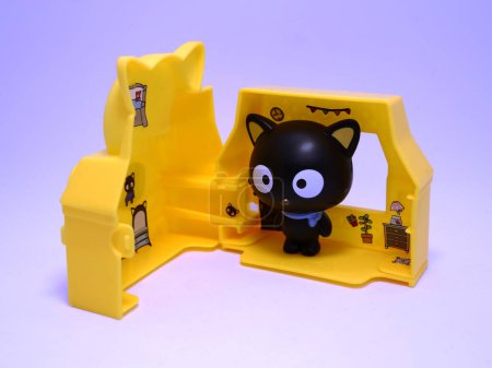 Téléchargez les photos : Chococat dans sa maison. Bonjour Kitty et ses amis. Chat noir. Personnages célèbres. Adorable chaton. Caractère du Japon. - en image libre de droit