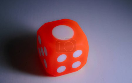Solitary Dice: Radiant One on Subdued White Background