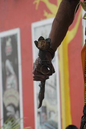 Foto de Yakarta, Indonesia. 10 de marzo de 2024. diablo en dar la bienvenida al Día de Nyepi 1946 con el tema "Sang Kalika Maya" en Yakarta. - Imagen libre de derechos