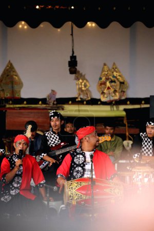 Photo for Jakarta, Indonesia. April 21, 2024. Folk art called "Jaranan Saleho" from Boyolali Regency, Central Java, displayed on the occasion of TMII's 49th Anniversary, Jakarta. - Royalty Free Image