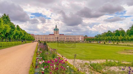 Foto de Palacio Charlottenburg en Berlín Alemania. Foto de alta calidad - Imagen libre de derechos