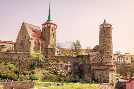 Castillo antiguo de Bautzen en el casco antiguo. Foto de alta calidad
