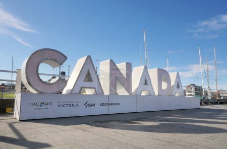 Téléchargez les photos : Panneau du Canada au port de Victoria sur l'île de Vancouver à Victoria, Colombie-Britannique, Canada - en image libre de droit
