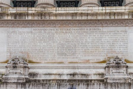 Foto de Roma, Italia, el Monumento Nacional a Vittorio Emanuele II o Mole del Vittoriano, también llamado Altare della Patria. - Imagen libre de derechos